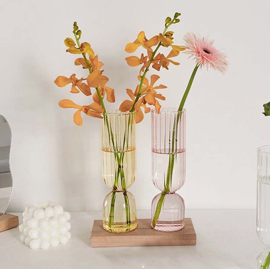 Glasvase für Blumen und Dekoration