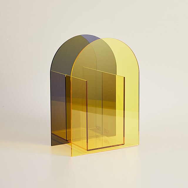 Acryl-Bulmenvase in minimalistischem Design